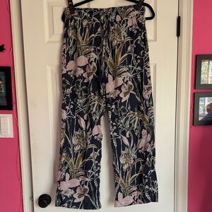 Vineyard Vines Navy Floral Straight Leg Pants